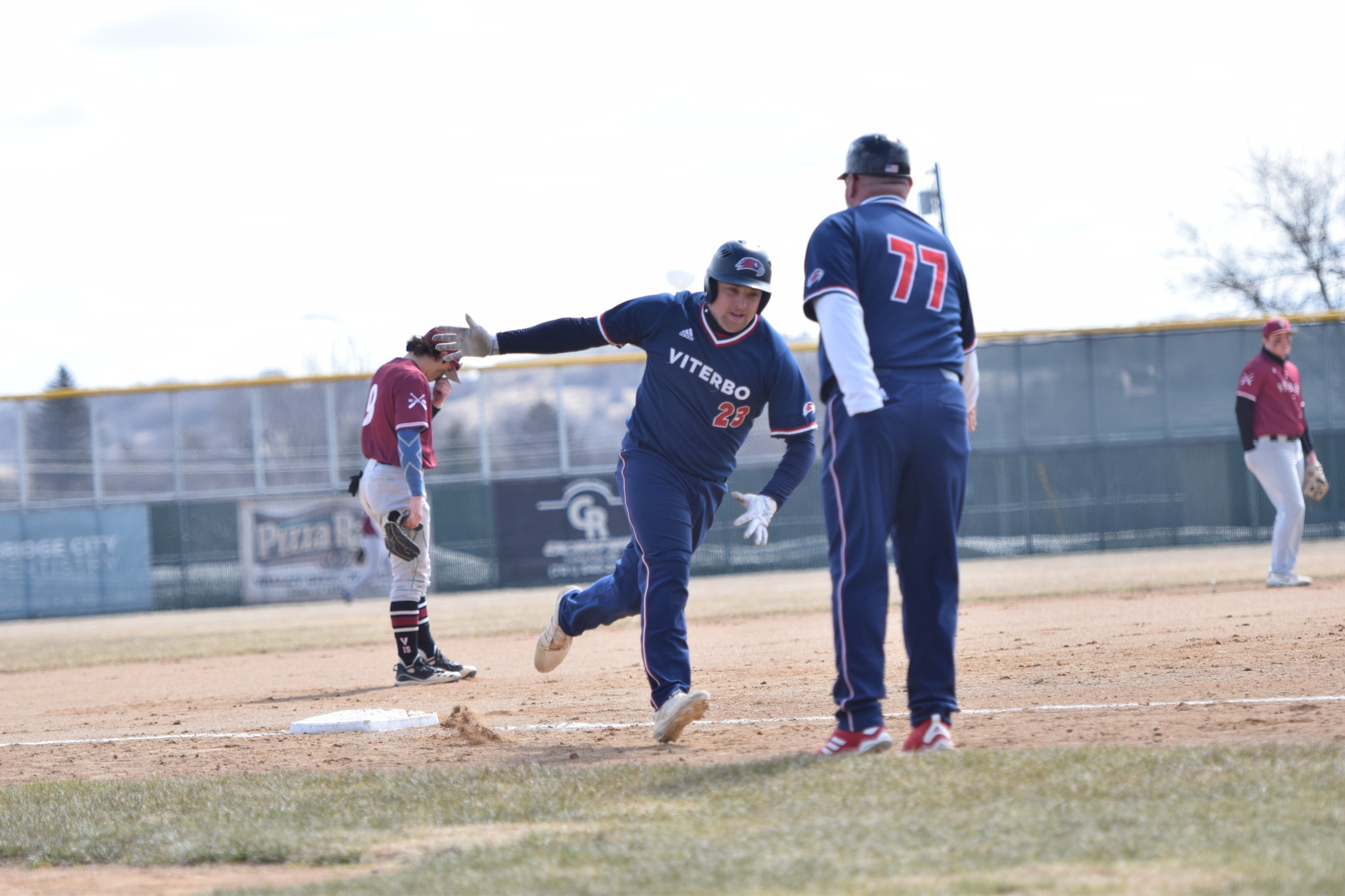 Baseball gets two thrilling wins on the road at Valley City