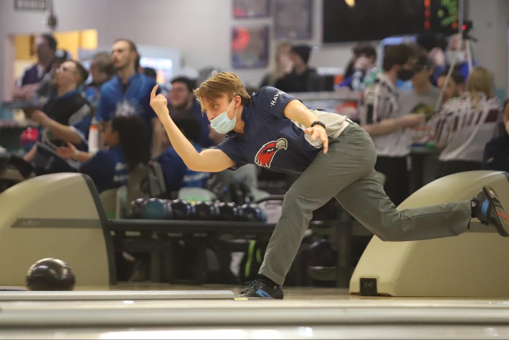V-Hawks Finish Fourth in Oshkosh
