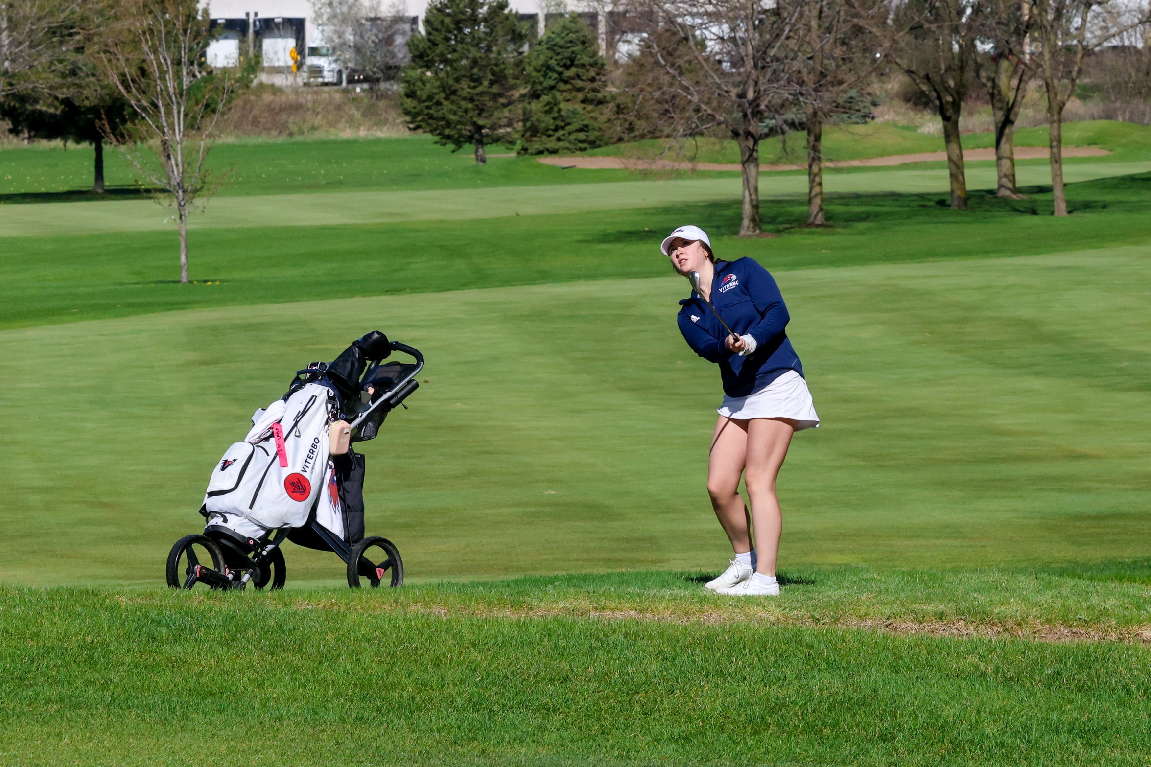 V-Hawks Start the Season with UW-River Falls Invite