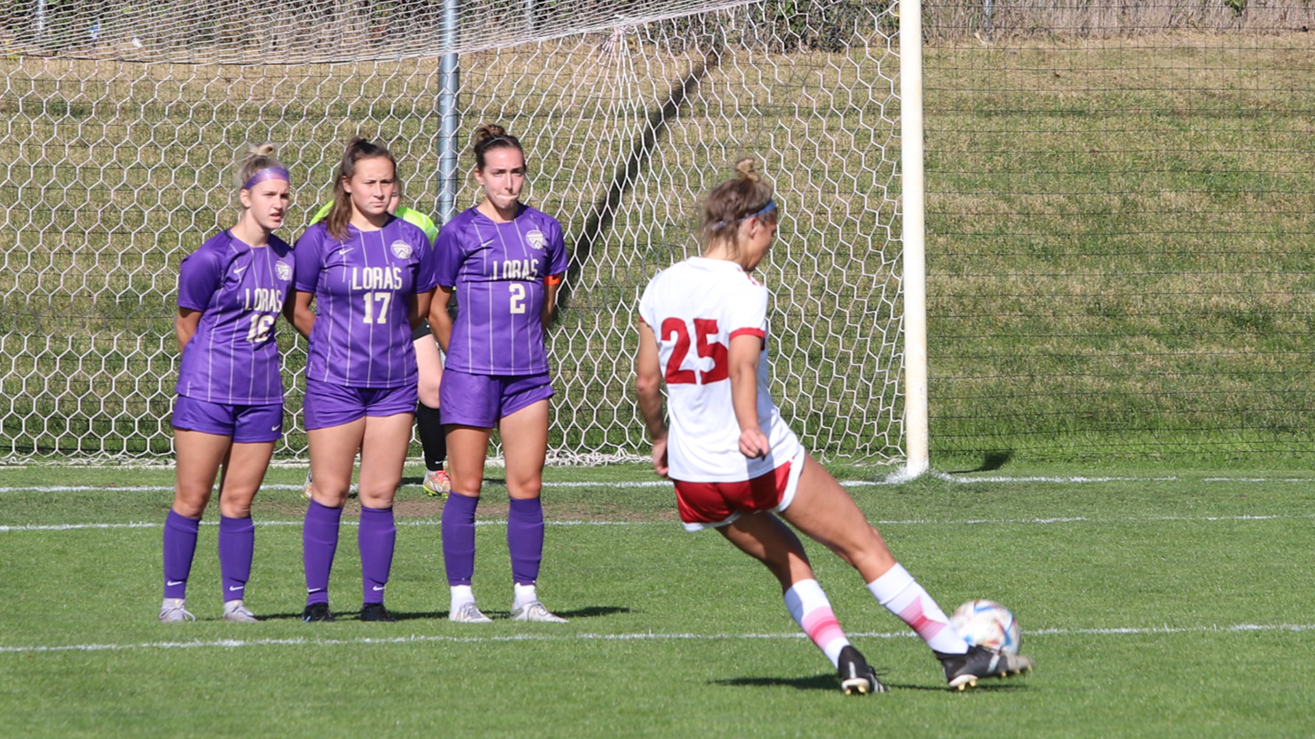 V-Hawks Fall to Ranked Loras as Home
