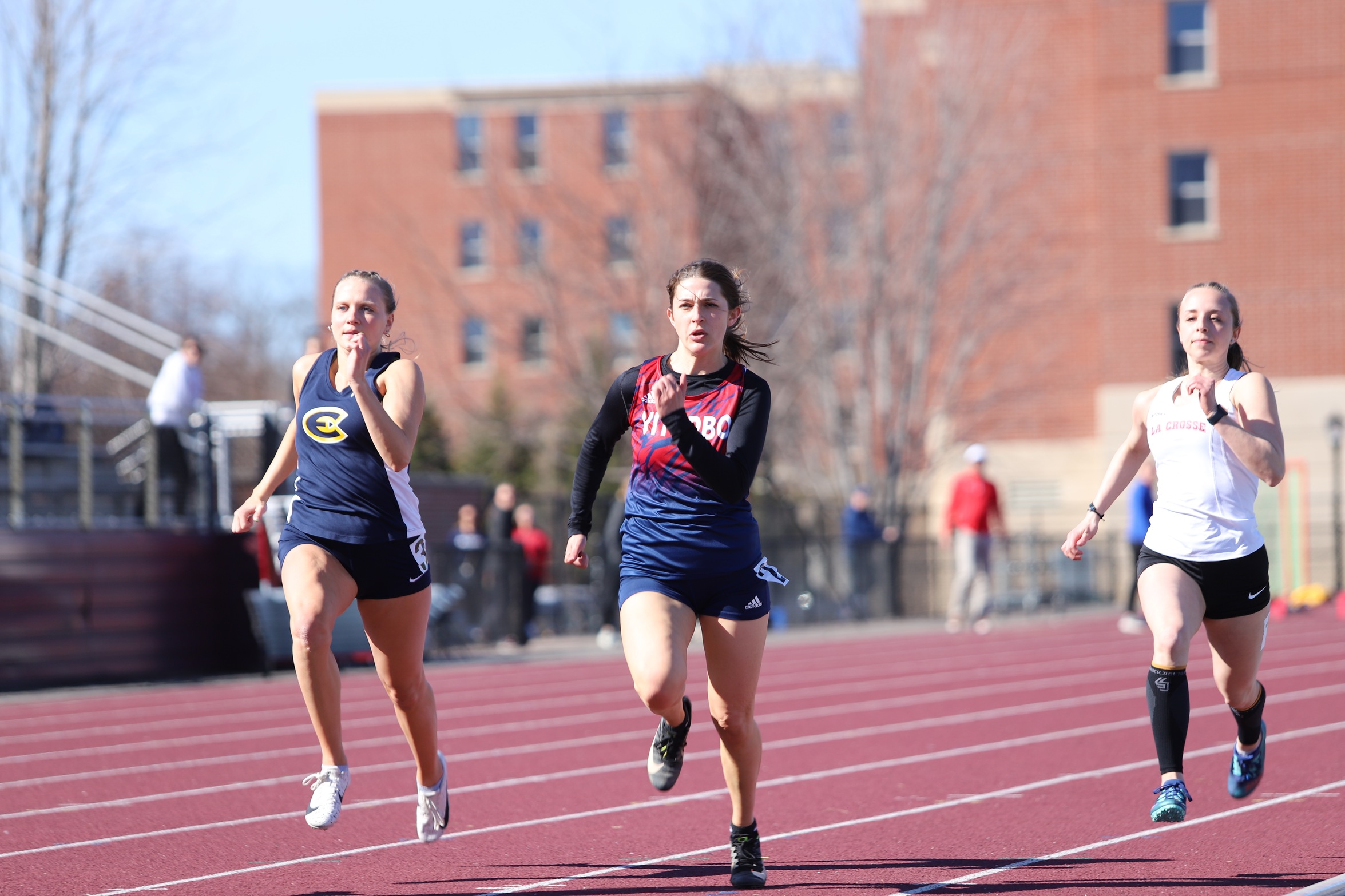 Women's Track and Field gets two top-five finishers at Ashton May Invitational