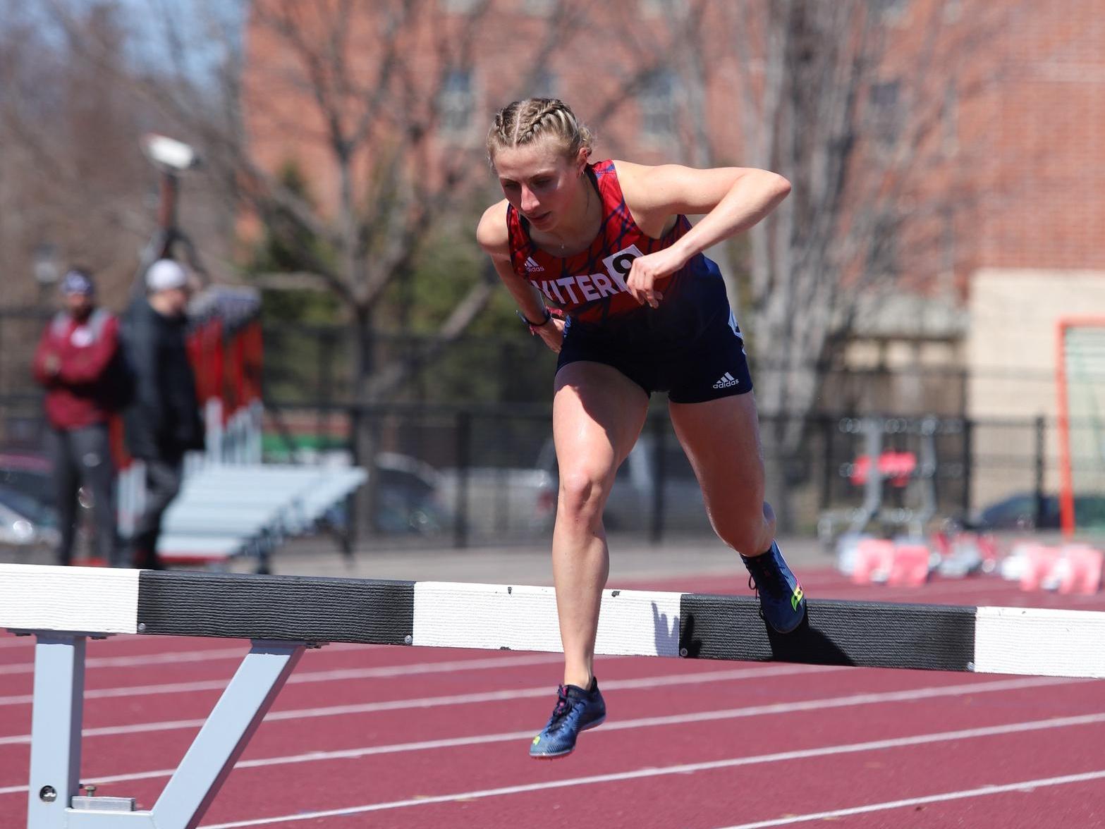 Women's Outdoor Track and Field has record-breaking day at Phil Esten Challenge